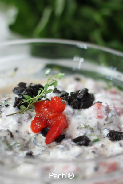Green Olive & Pimento Lowfat Yogurt Spread